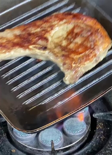 จานใหญ่เท่าบ้าน 😅 #ร้านสเต็กเชียงคํา #พอร์คช็อปสเต็ก #ร้านอาหารอร่อยเชียงคำ #คาเฟ่เชียงคํา #ร้านกาแฟเชียงคำ #ร้านอาหาร #ร้านอาหารใกล้ฉัน #เชียงคำ #พะเยา #ChiangKham