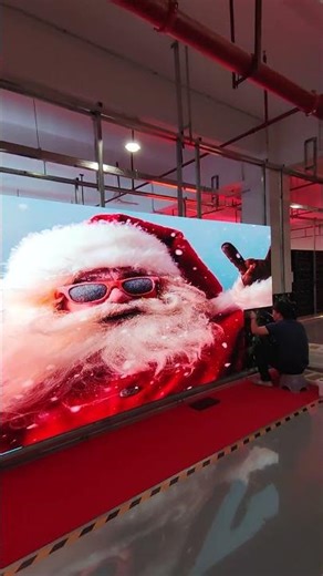 Santa Comes to Life on LED Screen 🎅✨ | Christmas Visual Display #christmas #ledscreen