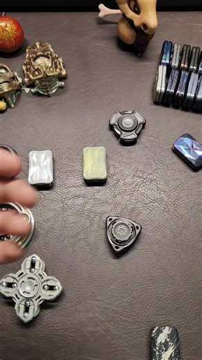 Explore the Benefits of Fidget Spinners for Relaxation