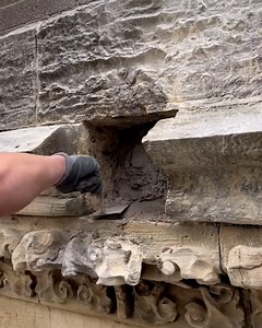1M views · 20K reactions | This 2023 stonemason shows how he perfectly crafts stone into shape ⚒️ | LADbible | Facebook