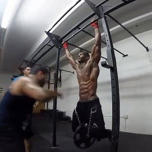 Some serious training right there @maxthebody | Female Fitness