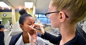 Esthetician Program | Niagara College