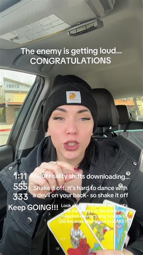 Divine Crystal Guide △ ☽ △ (@divinecrystalguide)’s video of energy