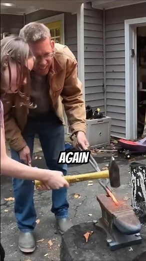Simple Bushcraft Project - Forging a Flint Striker from Scratch