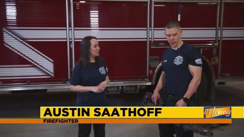 Firefighters Demonstrate the Jaws of Life