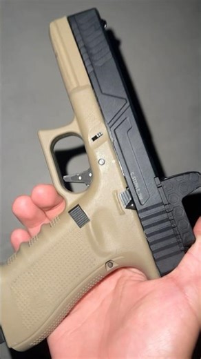 Custom Glock 17 gen 4 Airsoft pistol