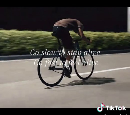 How to Brake on a Fixed Gear Bike: Go Slow to Stay Alive