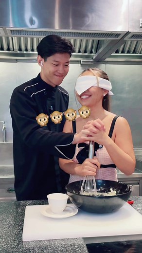 Blind Cooking Challenge: No Sound, No See Experience