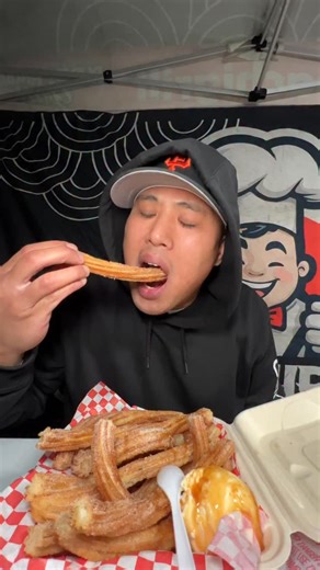 GRUBWITMIKE on Instagram: "NEW CHURRO SPOT I FOUND IN SAN LORENZO, CA FERCHO’S CHURROS 570 PASEO GRANDE SAN LORENZO, CA Ima let the video speak for itself! #churros #dessert #vanillaicecream #munchies #sanlorenzo"