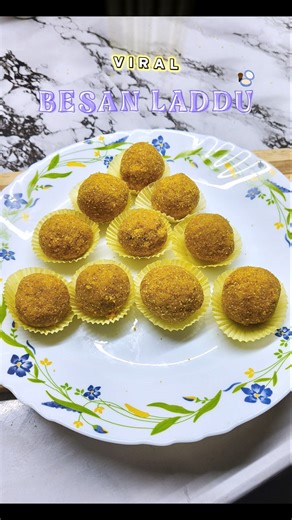 VIRAL Besan Laddu Recipe in 30 Seconds | Melt-in-Mouth Indian Sweet | Shorts Video