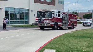 Houston Methodist Baytown Hospital hosted a parade to honor our first responders today. Thank you to Houston Methodist Baytown Hospital and to our first responders who make the ultimate sacrifice on a daily basis! #BetterBaytown #COVID19 Baytown Police Department, TX Baytown Fire Department | City of Baytown - Government