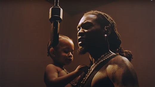 Offset Performs “On The River” Live With Son Wave Set