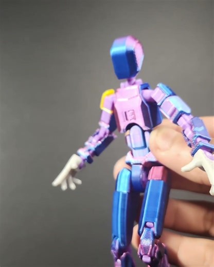 T13 Invincible war trailer and test #invincible #invinciblewar #t13 #actionfigures #stopmotion