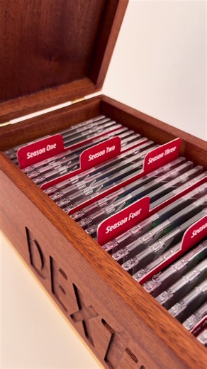 Colección de DVDs de Dexter en Slide Box