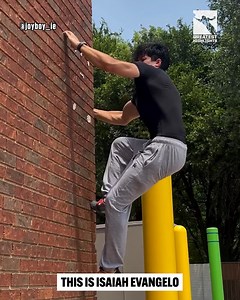 You've never seen push ups like this before! 😲 | GreatestHighlights