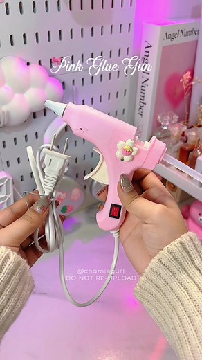 Creative Projects with a Pink Hot Melt Glue Gun
