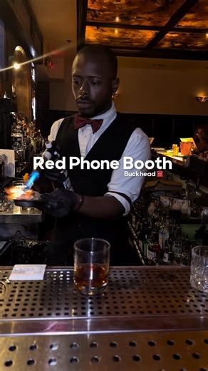 Amelia|| Food + Experiences + Travel🍴 on Instagram: "𝐏𝐥𝐚𝐜𝐞𝐬 𝐓𝐨 𝐄𝐚𝐭 𝐈𝐧 𝐀𝐭𝐥𝐚𝐧𝐭𝐚 𝐒𝐞𝐫𝐢𝐞𝐬: Follow @atlfoodandcocktails for more unique places in Atlanta! @rpbbuckhead is a unique speakeasy located in the heart of downtown. You use a secret phone number to enter into the speakeasy. Once inside you are transported back to the 1920s! This speakeasy is decorated in 1920s traditional decor. This is a 21 and up lounge because they do offer both delicious cocktails and cigars! The