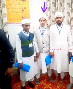 17 reactions · 85 shares | #mashaallahماشاءالله ♥ #Mashallah ♥he is just 13 year old ♥ Aabid Hussain Rather s/o Ghulam Rasool Rather from Hayatpora lolab completed #HafizeQuran #Congratulations 殺 #sharemeximum | Kashmir Live | Facebook