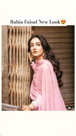 Rabia Faisal New Look😍#youtube #youtubeshorts#ytshorts#shorts #short#sistrology#rabia#beautiful#cute