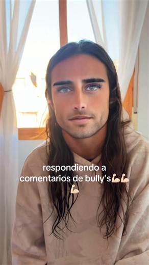 somos fuertes y valientes #fuertes #viralvideo | sister confronts her brothers bully at school