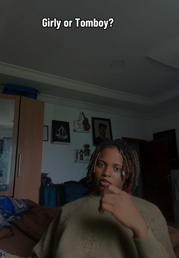 Girly vs Tomboy: Choosing Your Style