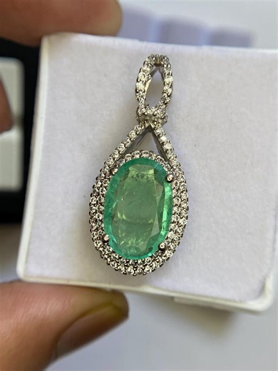 925 Sterling Silver Natural Emerald Oval Pendant With American Diamonds , Oval Shape Emerald American Diamonds Pendant , Emerald Pendant - Etsy