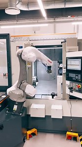 20K views · 135 reactions | Robot and machine tool work together perfectly. | Silver CNC Machinist | Facebook