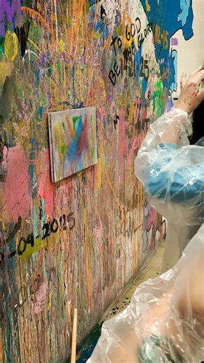 It's My Comb Masterpiece!😁#masterpiece #painting #comb #shortvideo #shortsvideo #shorts #fun #paint