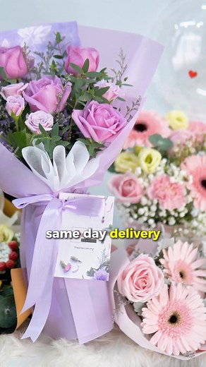 61K views · 24 shares | Affordable yet Exclusive Fresh flower bouquet! Same Day FREE Delivery Available! Order Before 4pm for Same Day Delivery. Direct Discount, order via our website or Whatsapp now. Free Delivery PROMO to most areas in KL, Selangor, Putrajaya and Cyberjaya.  Freshness Guaranteed  Rating 4.9 / 5 ( Facebook )  Big Sales discount  Payment Via Online banking, e-wallet, and Credit Card  Premium Flowers | Freshia Florist | Facebook