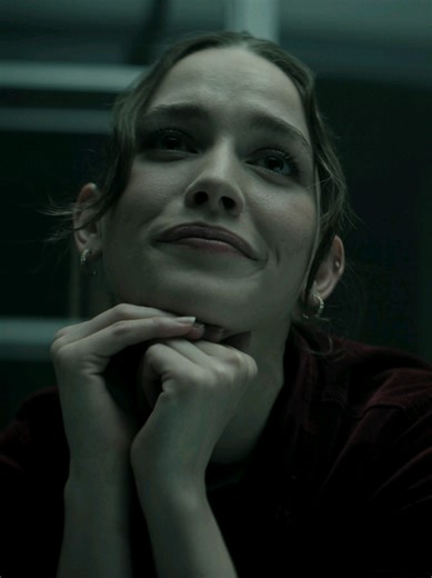 obsession #lovequinn #you #netflixseries #fyp #obsessed #stalker #paparazzi #edit #joegoldberg #younetflix