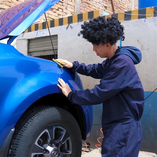 Le lavo su carrito? 😂 | Bryan Sebastian