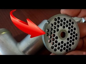 NEVER PLACE THE MEAT GRINDER KNIFE ON THIS SIDE, OTHERWISE.......