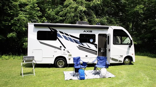 Thor's 2026 Axis 24.1 Is Their Most Compact RV but Their Best, Ready for Large Families