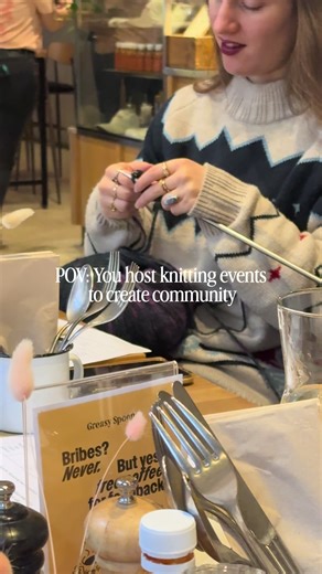 So grateful to be able to host these events and connect with so many amazing knitters and creative people, especially in a country I wasn’t born in and where I didn’t know anyone 🩵 #knittingtiktok #knittersoftiktok #knitpattern #knitfika #stickning