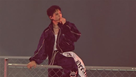 歌谣大战最爱舞台来梦秀返场啦，飞天小狗不容错过。梦秀四安可day1 beat it up_0320