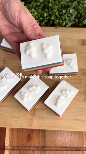 Step-by-Step Handmade Soap Making Guide