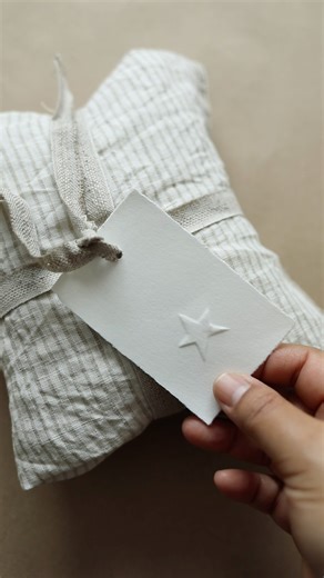 a simple way to create embossed gift tags