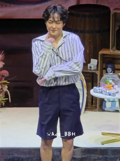 EXO's Xiumin Dance Challenge