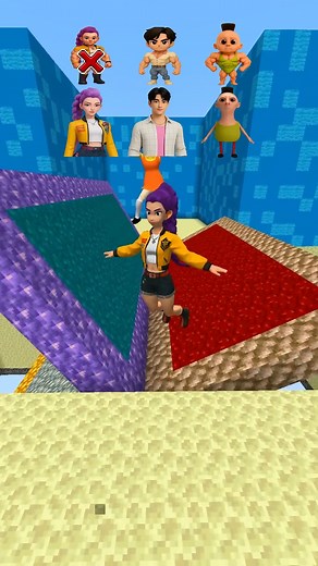 KPop Demon Hunters vs Minecraft Rotating Wheel #minecraft #shorts | Bangjblox