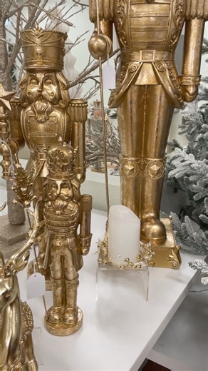 Luxe Nutcrackers 💛 These stunning gold nutcrackers are giving vintage luxury vibes! We are busy getting our website ready for the pre-order launch of Theatre Imports' large items, available for order from 8pm tomorrow (Tuesday AEST)! | My Christmas