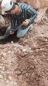 398 reactions · 5 comments | Burası nedir sizce? #dedektör #define #pointer #para #coin #treasure #tılsım #arkeoloji_turkey #ancienmosaic #altın #mitolo #mitoloji #büyü #define #hazine #arkeoloji_turkey #altın #treasure #treasure #tılsım #zenginlik #كنز #hobi #ancienmosaic | Umut Kavruk | Facebook