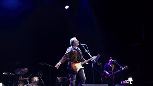 'Básico', de Revólver: el acústico que marcó los 90 y sigue inspirando a nuevas generaciones