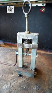 Wire Stripping Made Easy – Strong DIY Manual Tool #reels #instagramreels #wirestripping #strippingtool #diytools #manualtool #metalworking #welding #satisfying #fabrication #lifehacks | Creative Lab