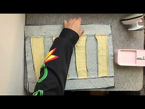 DIY oversized hot pad using Insulbrite.