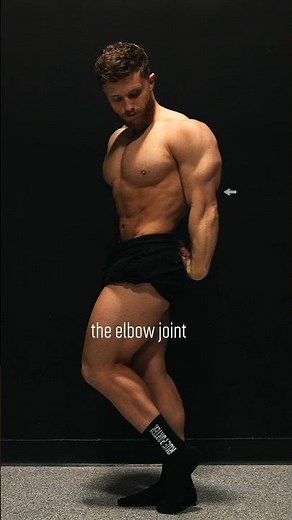 The BEST Exercises For Bigger Triceps