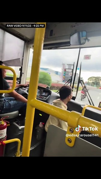 EDSA Carousel Viral Video Updates