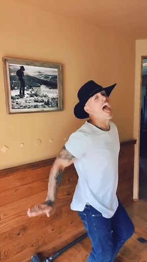 Hilarious Country Song About Farts | Knee Deep Jimmy