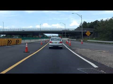 Garden State Parkway (Exit 129) northbound/outbound