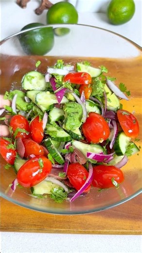 Fresh Avocado Tomato Salad | Easy & Healthy Salad