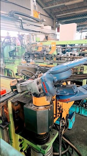 無人化パイプ曲げ加工機 パイプ曲げ紹介 3次元 製品保管状態 医療器具や建設機器、各種パイプ加工の石川工業 群馬県 太田市 1本から対応可能な会社です。＃ステンレス＃手すり＃パイプ曲げ＃東京都＃国立市